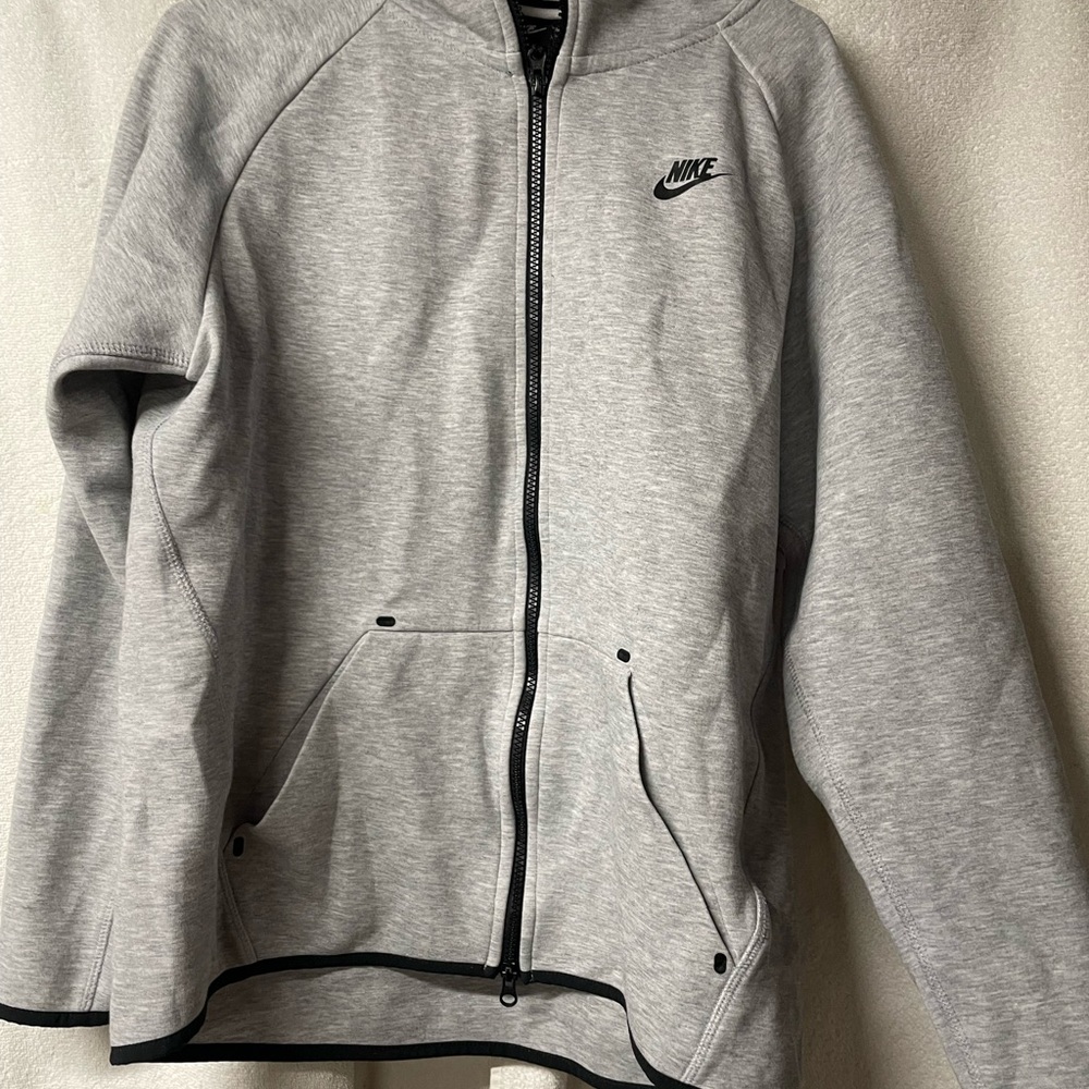 Gray Nike Tech Full-Zip Hoodie – Men's XL